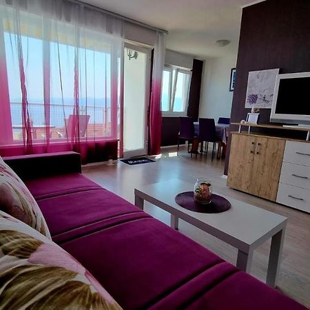 Apartman Rose Appartamento Fiume Esterno foto
