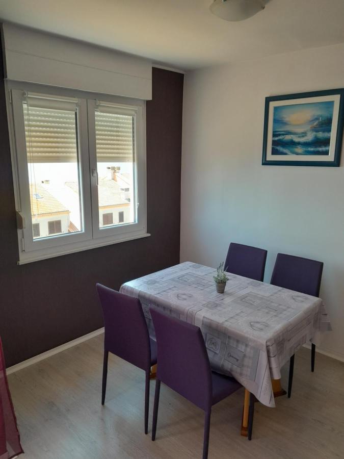 Apartman Rose Appartamento Fiume Esterno foto